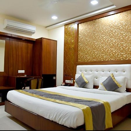 Hotel Simran Pride, Raipur Dış mekan fotoğraf