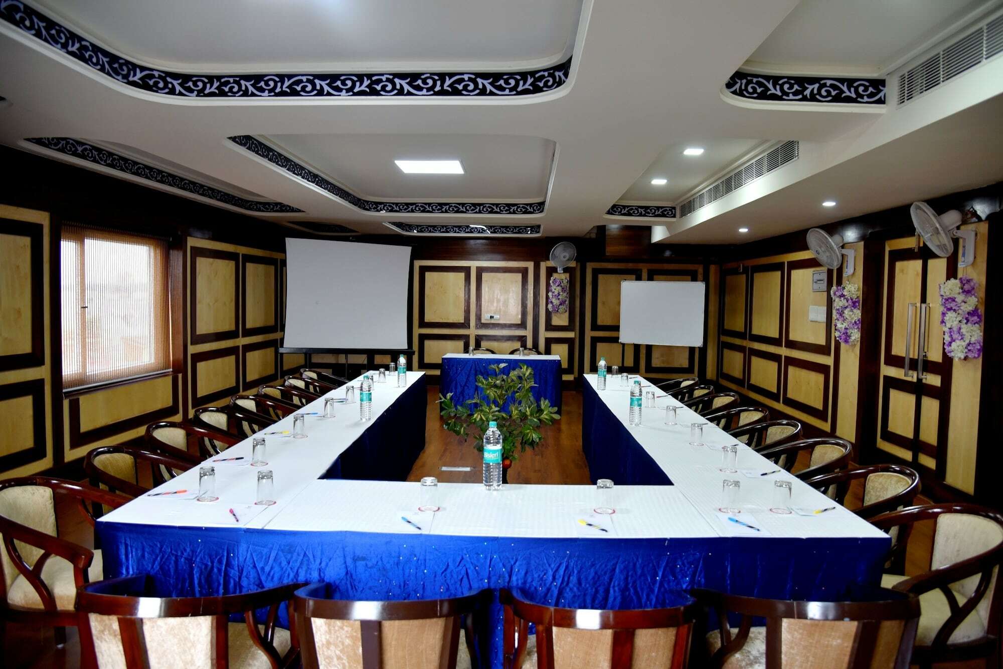 Hotel Simran Pride, Raipur Dış mekan fotoğraf
